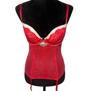 2016 Victoria's Secret Scarlet Lace Bustier Size 34C